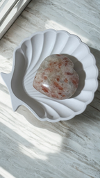 Sunstone Heart (50-100 gms)