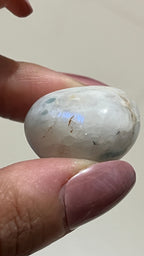 Rainbow Moonstones (57 Gms)