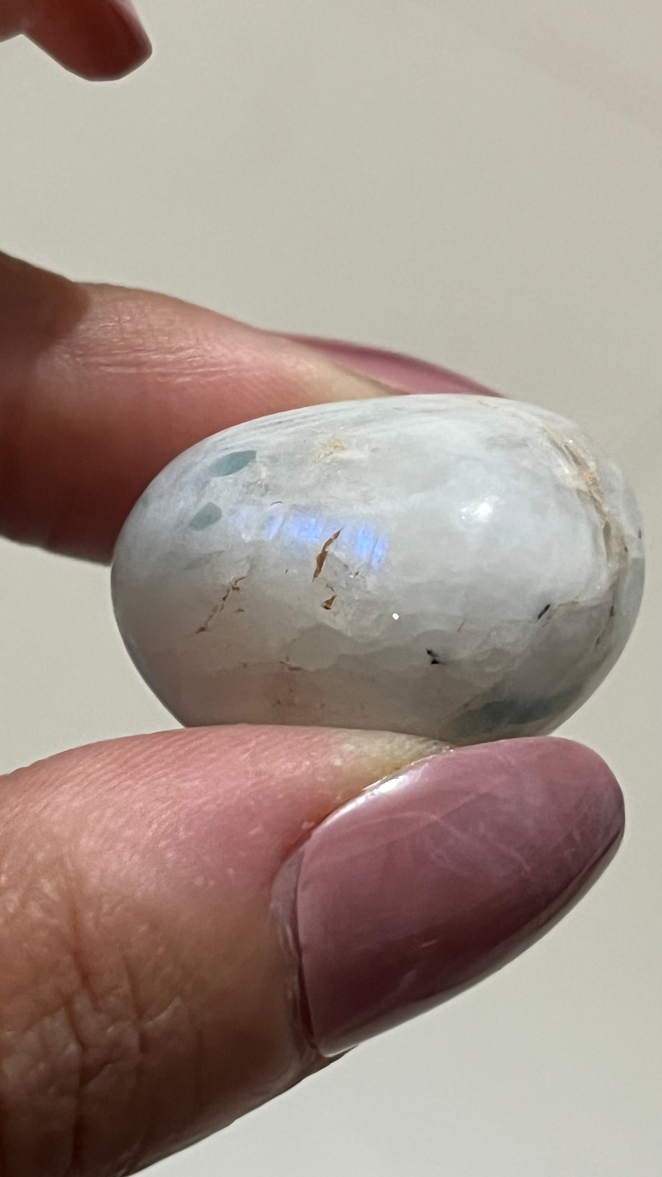 Rainbow Moonstones (57 Gms)