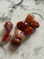 Carnelian Tumble (1 pc)