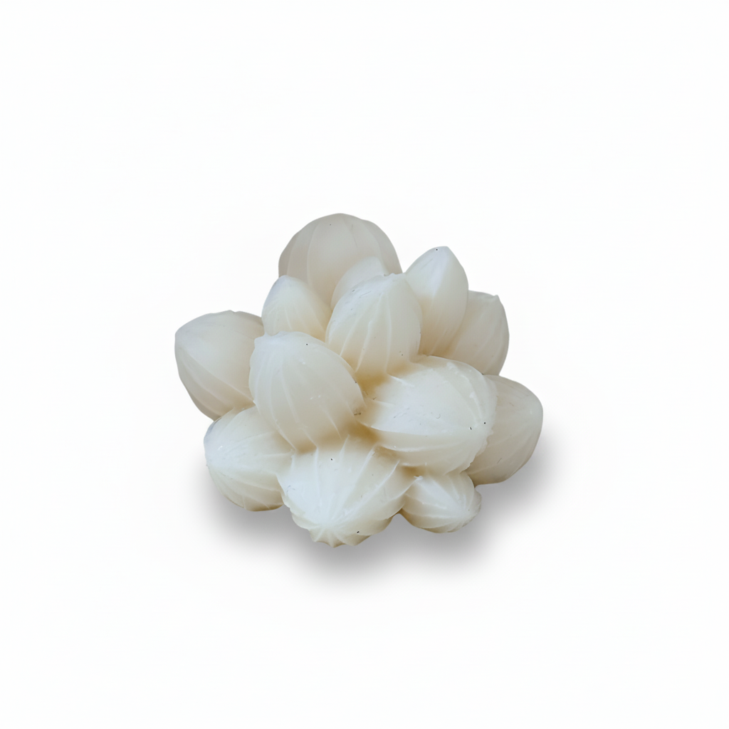 Botanical cluster organic floral soy candle - white background studio shot - Just Natural Purity