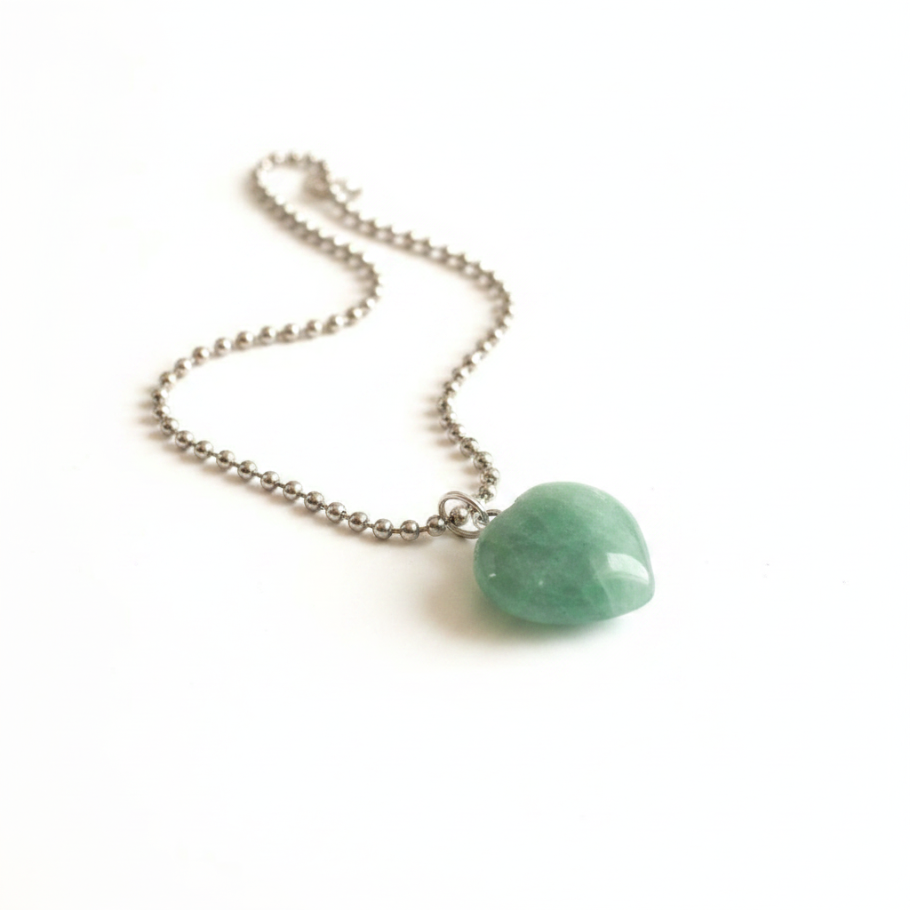 Green Aventurine Heart Pendant NecklaceLso