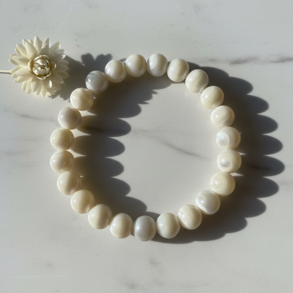 Mother of Pearl Bracelet | 8 mm
