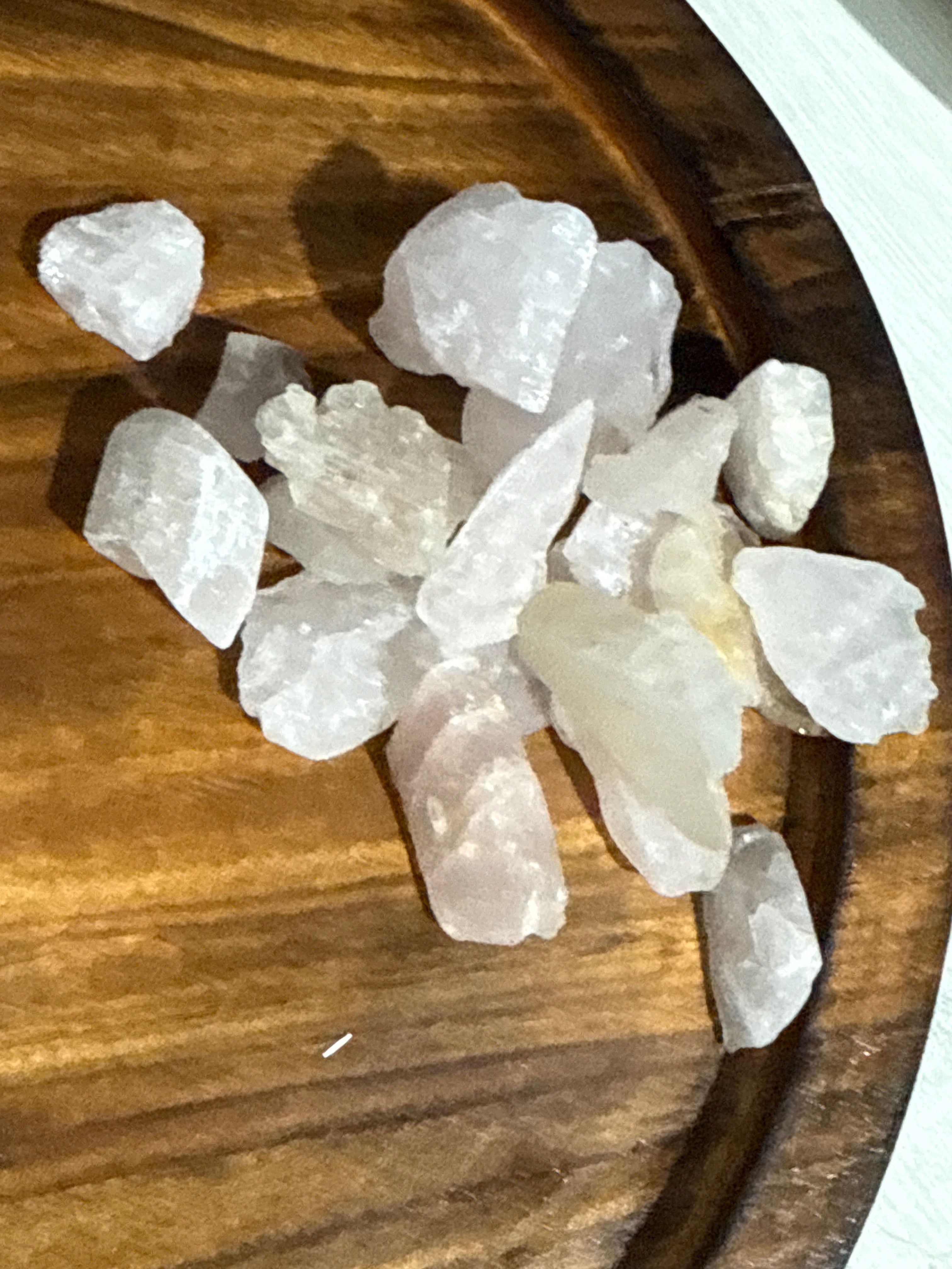 Super Raw Rose Quartz (100 Gms)(mix size)