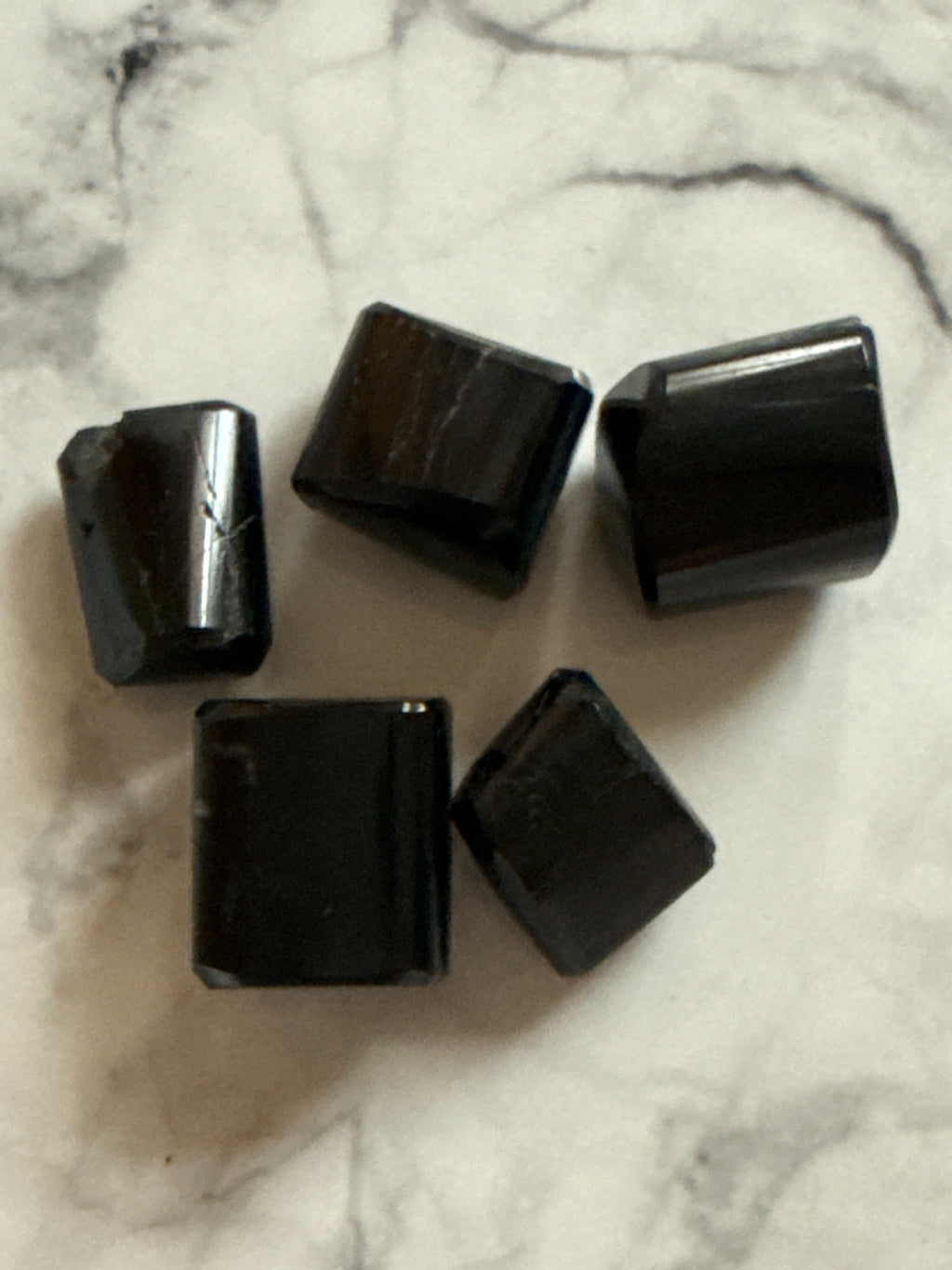 Black Tourmaline Tumble (50 Gms)